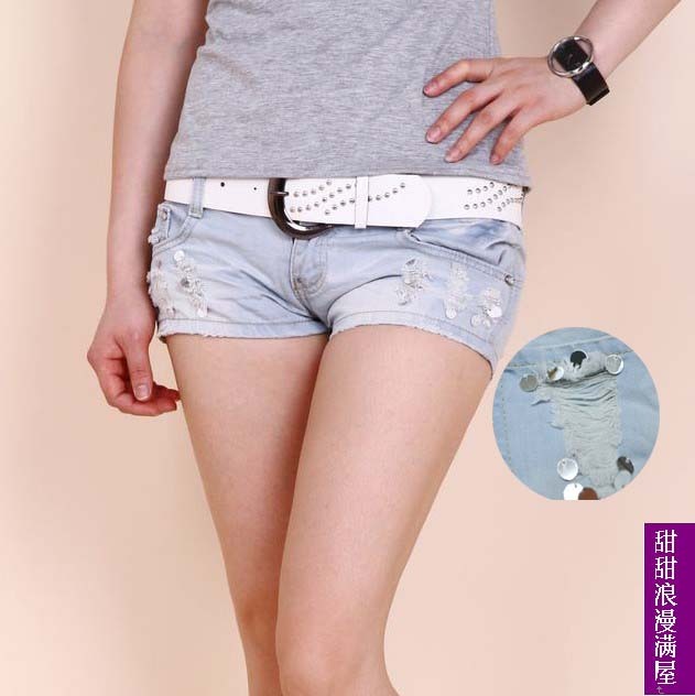 Free Shipping 2013 summer women's g708 sexy paillette hole light blue denim shorts belt