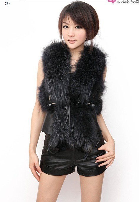 Free shipping 2013 women black raccoon fur collar  real fur vest