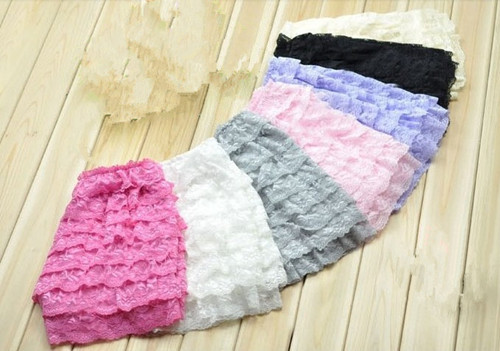 Free shipping,2013 women lace cake shorts the eight levels culottes,safety pants female,wholesale A175