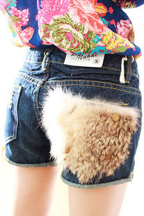 Free Shipping  2013 women's all-match rabbit fur pocket the disassemblability distrressed slim denim shorts e27 dress wholesale