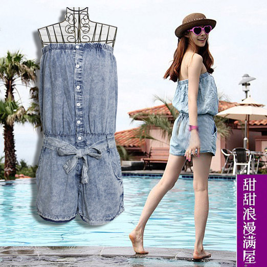 Free Shipping 2013 women's c4409 casual all-match water wash light blue denim shorts tube top clothing shorts