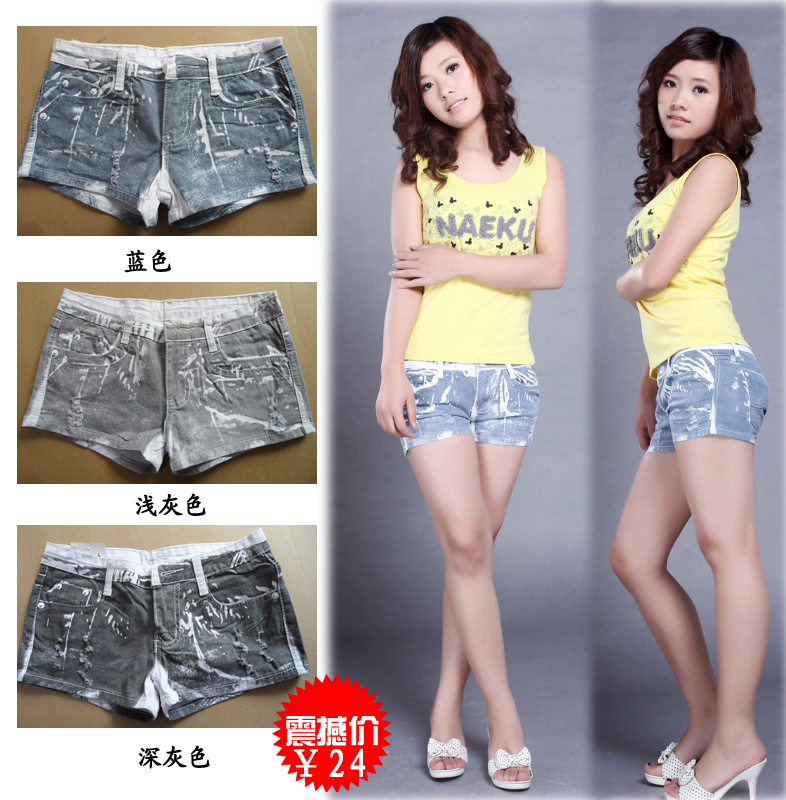 Free shipping 2013spring and summer2013 new jeans shorts / hot pants female summer package hip was thin the Korean tidal stretch