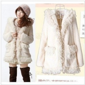 Free shipping ! 7126 2012 autumn outerwear tassel with a hood plush cotton-padded jacket fleece short jacket