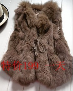 FREE SHIPPING! Autumn and winter fox fur outerwear leather cape hare wool vest female