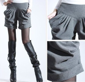 Free shipping autumn and winter Korean Casual loose large Pocket Fold slim women's woolen shorts boot cut jeans / 2 color