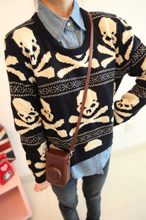 Free Shipping autumn  winter personality cool skull casual comfortable low-high o-neck Women knitted deess sweater