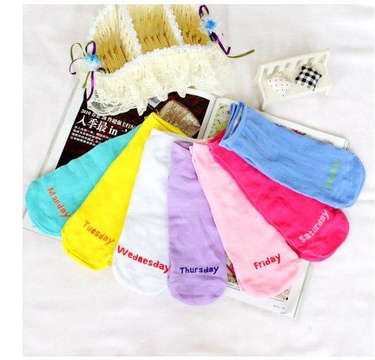 free shipping bamboo fiber sock, seven days women's socks Creative colorful  fashion week sock 7 pairs/lot