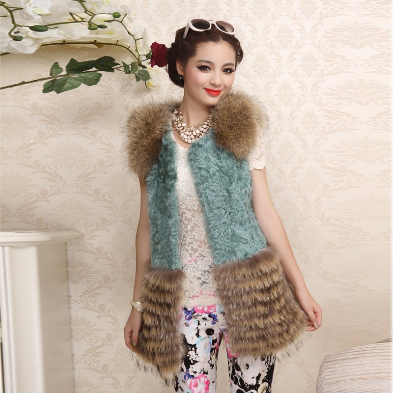 free shipping, Beach wool overcoat fur coat berber fleece vest 2012 raccoon fur