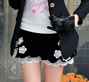 Free shipping black lace lady low waist short pants LM2420