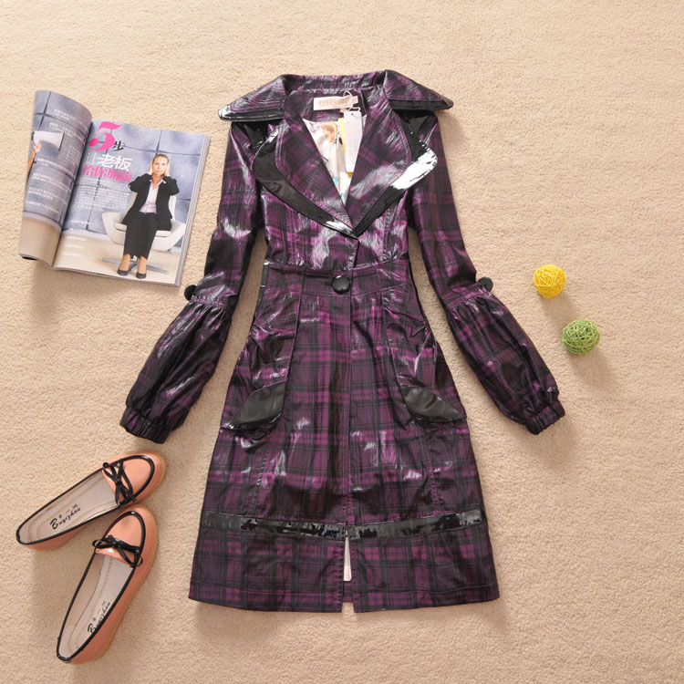 Free shipping! By12 2013 spring coating plaid fashion lantern sleeve trench outerwear - 0.42