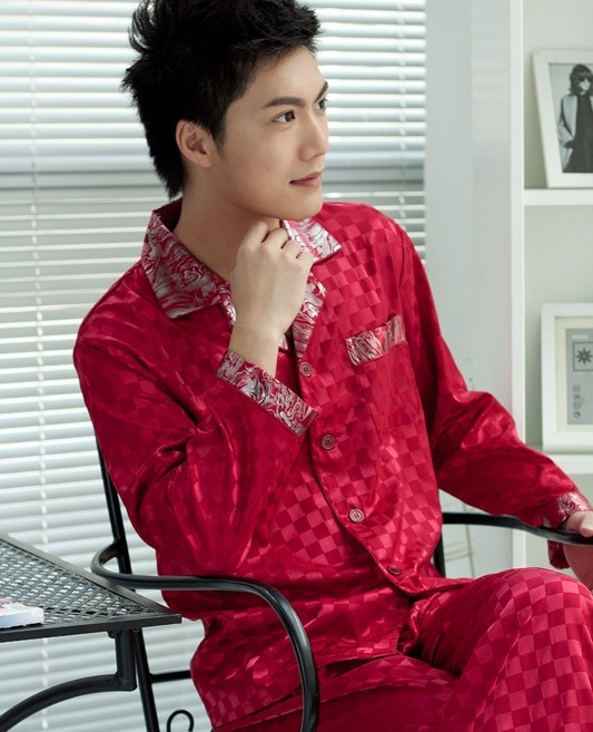 FREE SHIPPING Day gift quality spring male fashion silk married red jacquard sleep set lounge