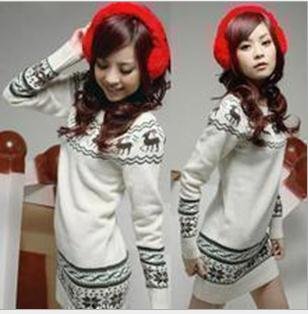 Free shipping deer moose snowflake pattern round neck full sleeve sweater knitting pullovers 2012 design hot selling C0054