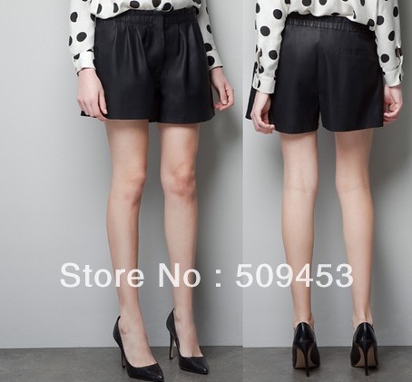 Free shipping fashion black color women ruffles waist folds black PU faux leather shorts trousers