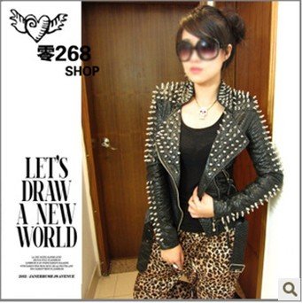 Free shipping Fashion pointed nail rivet locomotive collar serpentine skin. Leather jacket