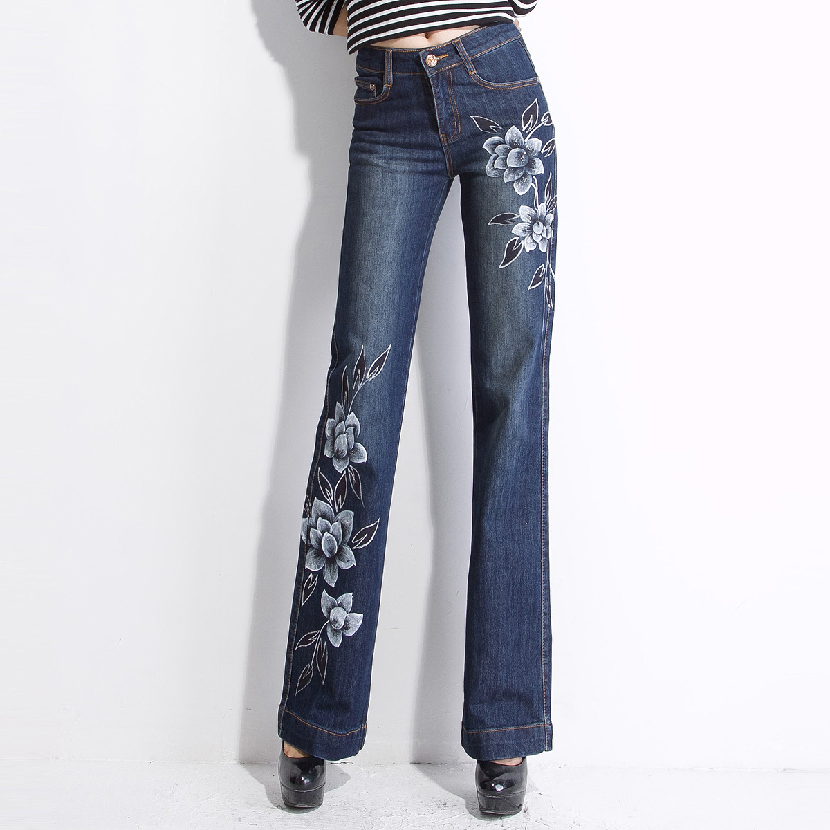 Free Shipping female retro hole butt-lifting jeans roll up high-end handmade art self-cultivation wide leg pants  3 - 3158