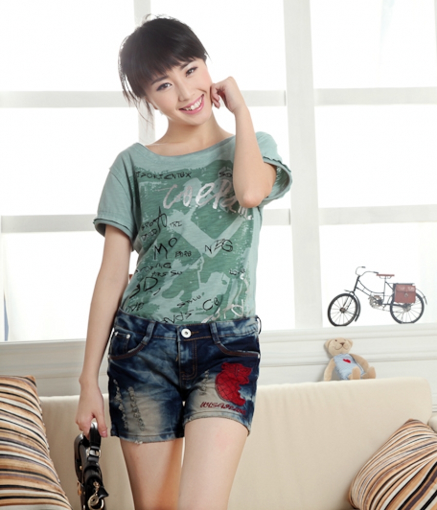 Free Shipping Female summer denim pants shorts slim all-match jeans trousers hole plus size 3033 KD