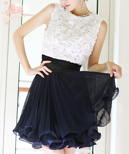 Free shipping Free Size Women's Flowers patchwork Pleated Slim waistone-piece Women's Dress 2012