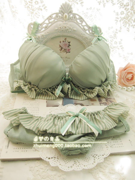 Free Shipping Fresh green stripe small skirt chiffon bra push up sweet bra underwear set Wholesale