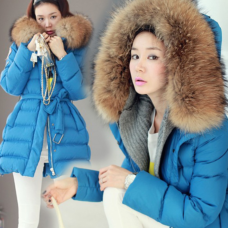 Free Shipping! High-end Customization Raccoon Fur Collar Long-sleeve Fashion Thicken Women Down Jackets Coats,GRYR159