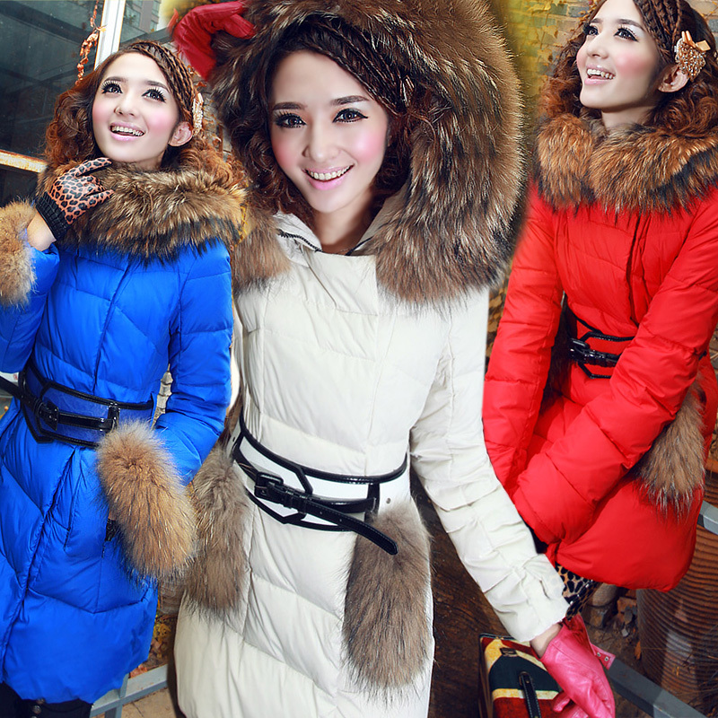 Free Shipping! High-end Customization Removable Raccoon Collar Long-sleeve Fashion Thicken Women Down Jackets Coats,GRYR112