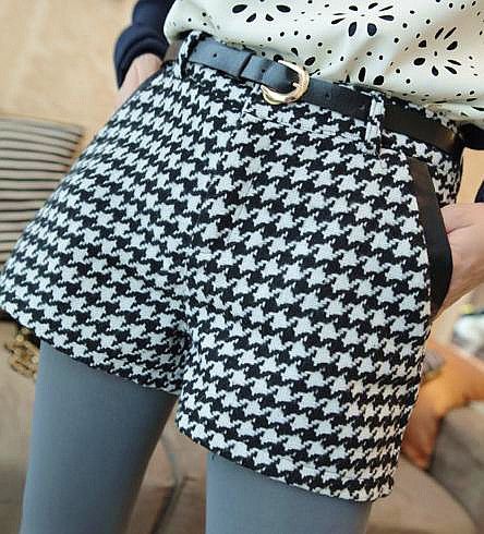 Free Shipping High Quality Loose Causal brief patchwork shorts Plaid Women Shorts (S/M)121206#24