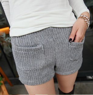 Free shipping hot sale 2012 Women's new arrival autumn knitted casual shorts lady fashion trousers s1058