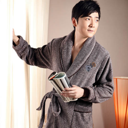 Free Shipping Hot-selling quality sleepwear thickening coral fleece robe winter solid color male bathrobe