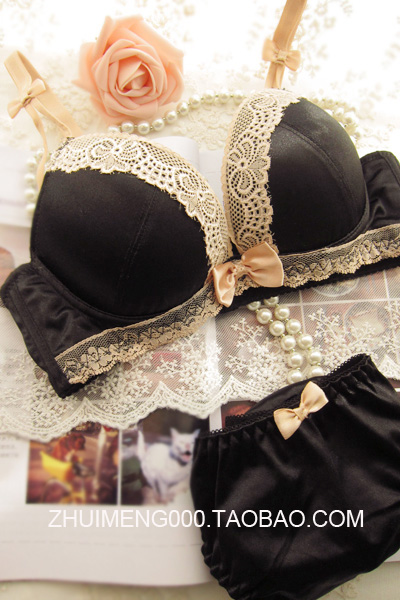 Free Shipping Lace bow black sexy deep V-neck push up underwear set 3 breasted adjustable bra Wholesale