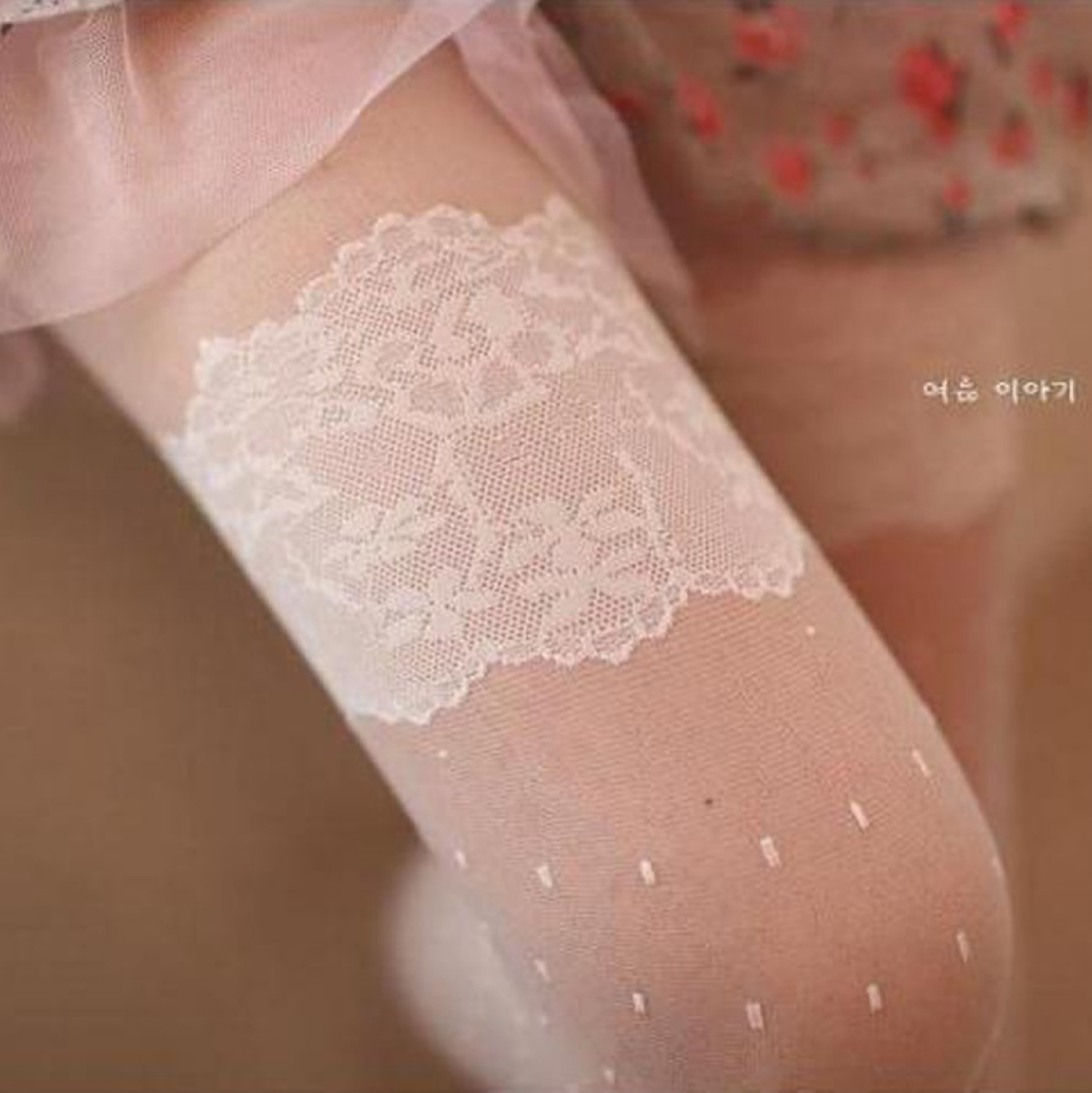 FREE SHIPPING Lace socks pantyhose princess white stockings