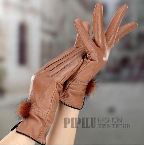 Free shipping  Leather gloves winter lady warm skin