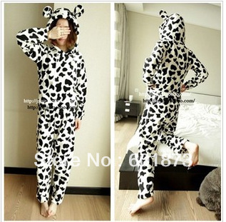 Free Shipping Little bride 2012 female cow thermal at home service coral fleece sleep set l42