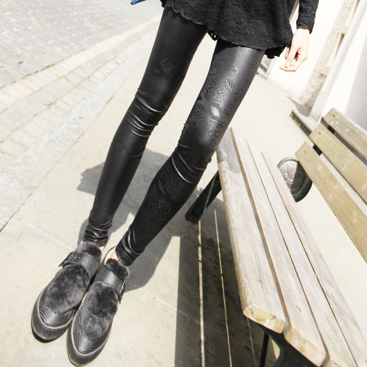 Free Shipping Matte Fake Leather with Pattern Autumn Women's Leggings