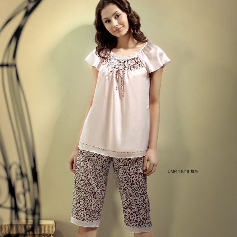 free shipping Mulberry silk heavy silk short-sleeve capris set 11019