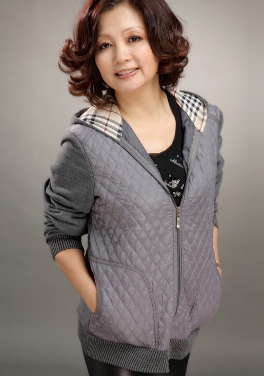 Free Shipping !!!  NEW 2012 hot sle women fashion high-grade pure cotton plus size warm mother jacket dust coat . / XL-5XL