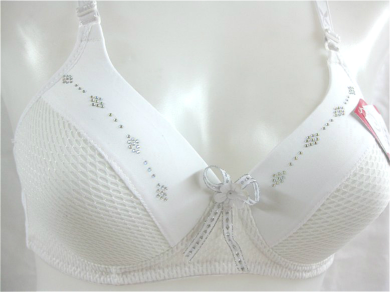 Free shipping New arrival diamond wireless bra women's underwear fashion bra small b shaping bust