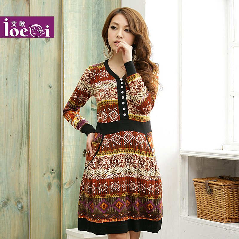 Free Shipping!New Autumn 2012 Vintage Women v-neck dress ,Plus size bohemia winter dress  Ladies maxi dresses long