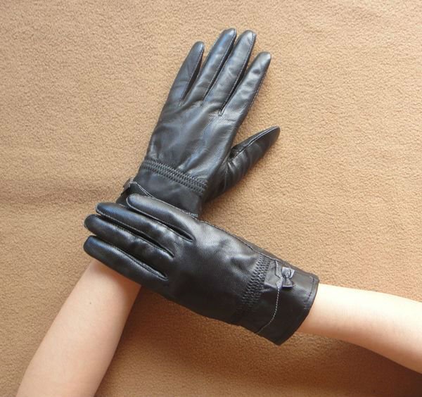 Free Shipping New Brand High Quality Warm Soft Lined Ladies Genuine Leather Gloves For Winter w0047