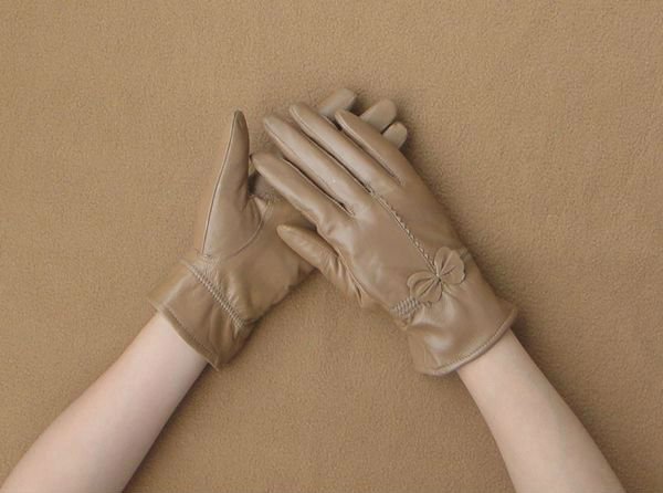 Free Shipping New Brand High Quality Warm Soft Lined Ladies Genuine Leather Gloves For Winter w0051