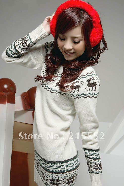 Free Shipping,New Fashion Women's Round neck long embroidered sweater