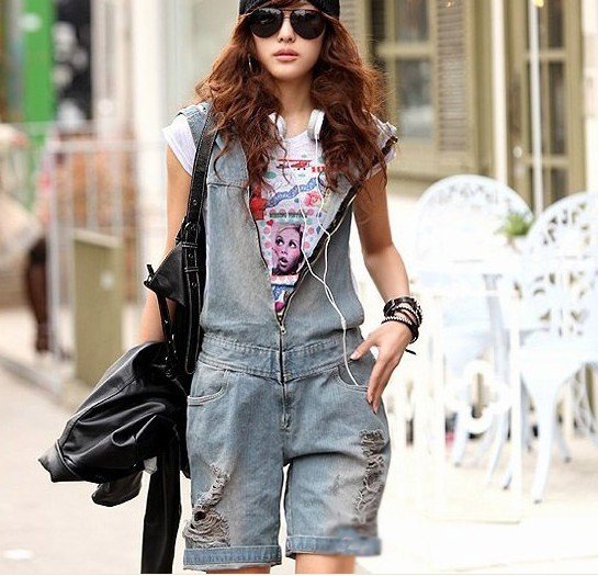 Free shipping new hole in the denim fashion simple strap shorts 2011 # 8828