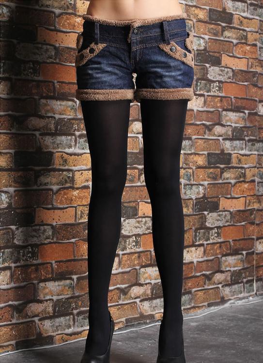 Free shipping New influx of warm fall and winter clothes sexy denim shorts, baggy shorts boots pants