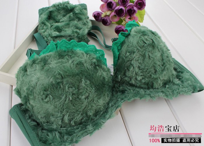 Free shipping Noble temperament Pure green bra gather adjustment type