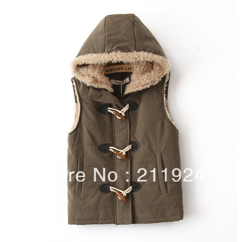 Free shipping of CNRAM 2012 vest horn button fleece thickening with a hood vest cotton vest female