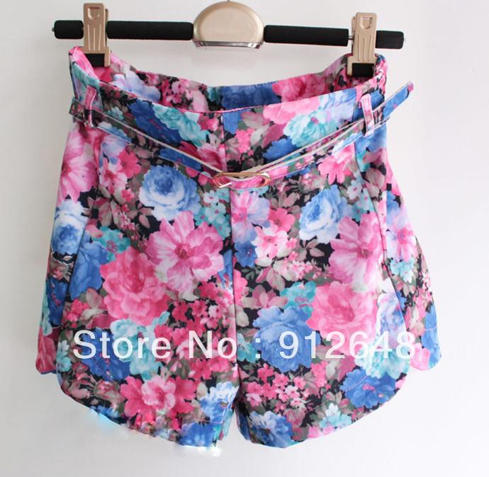 Free   shipping   Rose flowers tall waist straight shorts to send belt