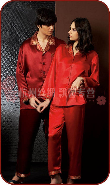 free shipping Silk long-sleeve quality women's set sleepwear lounge ye1110