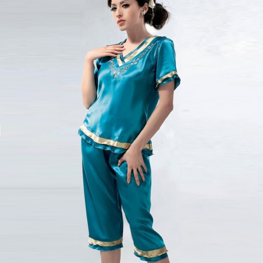 free shipping Silk sleepwear embroidered ruffle laciness sleepwear set lounge y2035