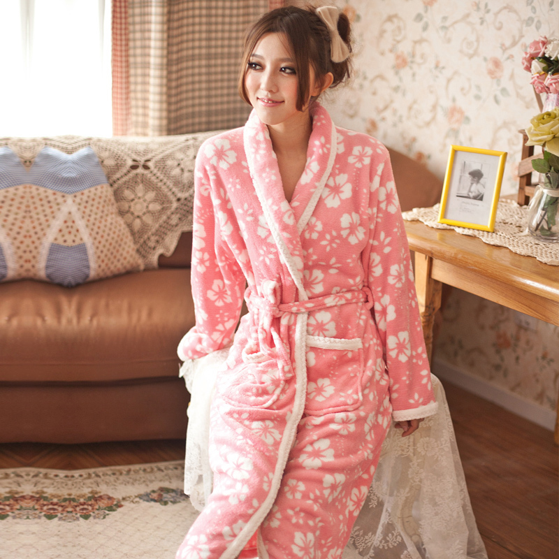 Free Shipping Sleepwear autumn and winter long-sleeve sleepwear female long design coral fleece robe bathrobes bathrobe lounge