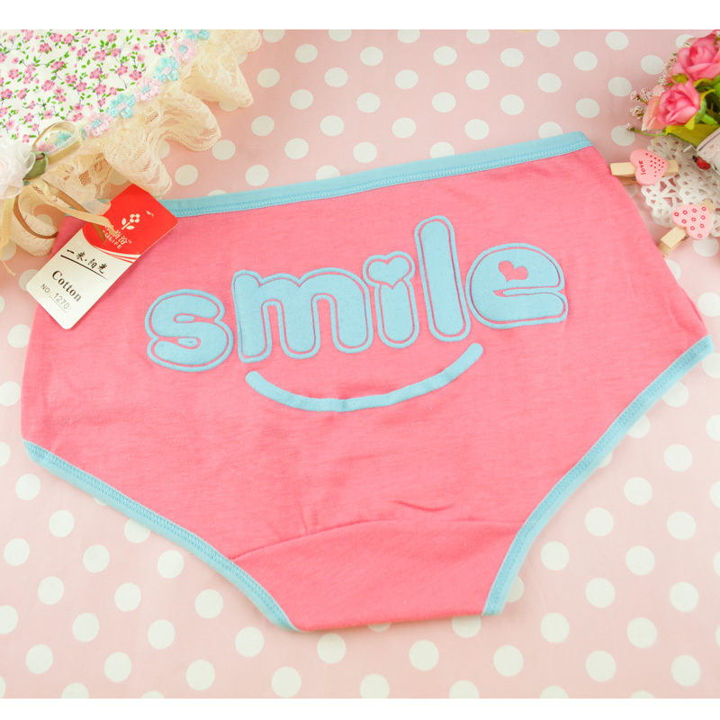 Free shipping Small offset printing cartoon letter smiley 100% cotton panty plus size 100% cotton mid waist briefs