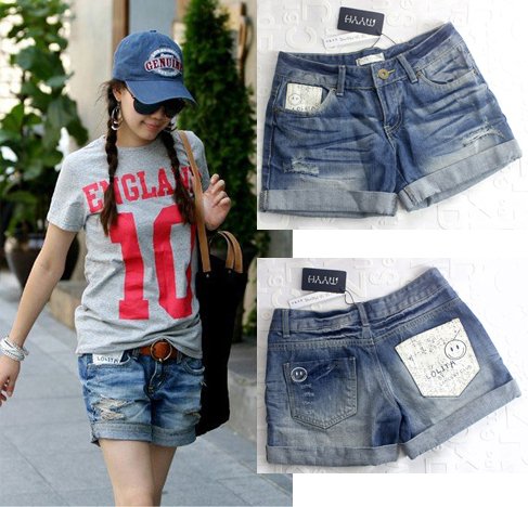 Free shipping Smiley pattern wearing white roll-up hem hole denim shorts 9866 MYYH