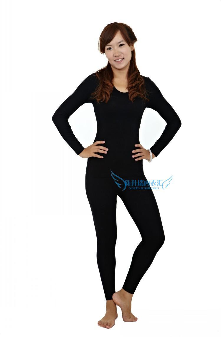 Free Shipping Webworm fashion seamless beauty care thermal underwear female underwear set